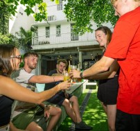 viet-asia-tour-mad-monkey-hostel-phnom-penh (6)